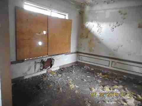 10410 Crocuslawn (30)_m.jpg